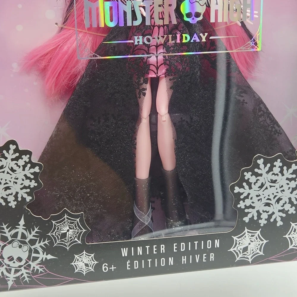 NEW Monster High Howliday Winter Edition Draculaura Doll Limited Holiday Shipper